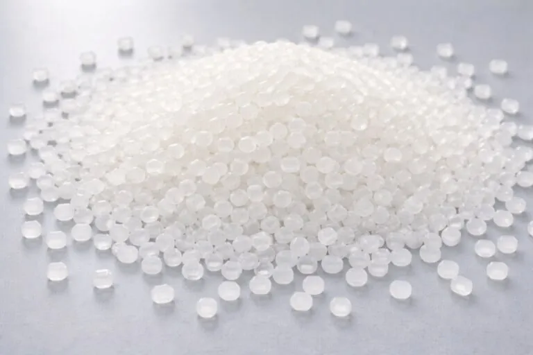Granulat von weißem Polyethylen zur Herstellung von Formteilen